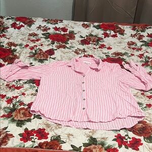 beachlunchlounge womenPink Button Down Shirt